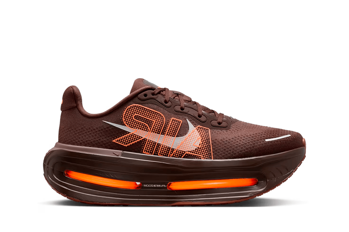 Tênis Nike Vomero Premium x Renegade Cinnamon Marrom