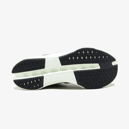Tênis On Running Cloudsurfer Next 1 Preto Black