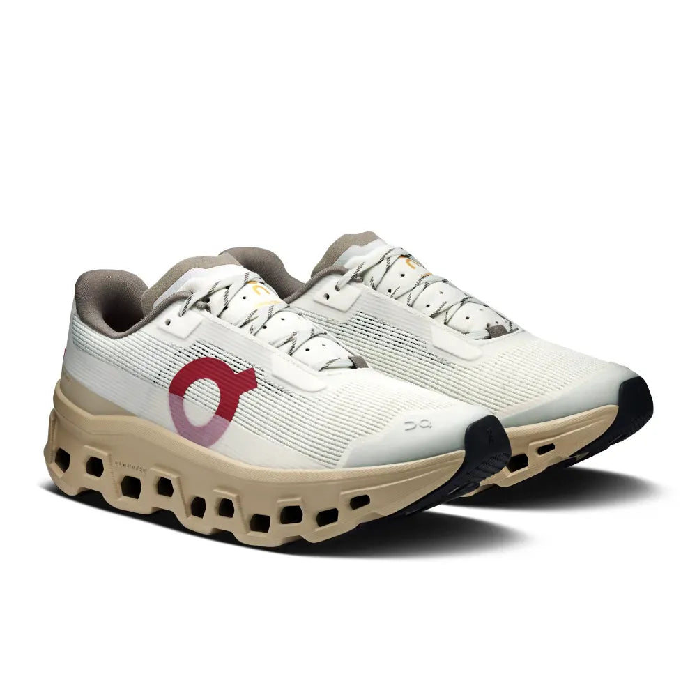 Tênis branco com solado bege e detalhes vermelhos, design esportivo, sneaker masculino