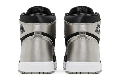Air Jordan 1 Retro High OG &