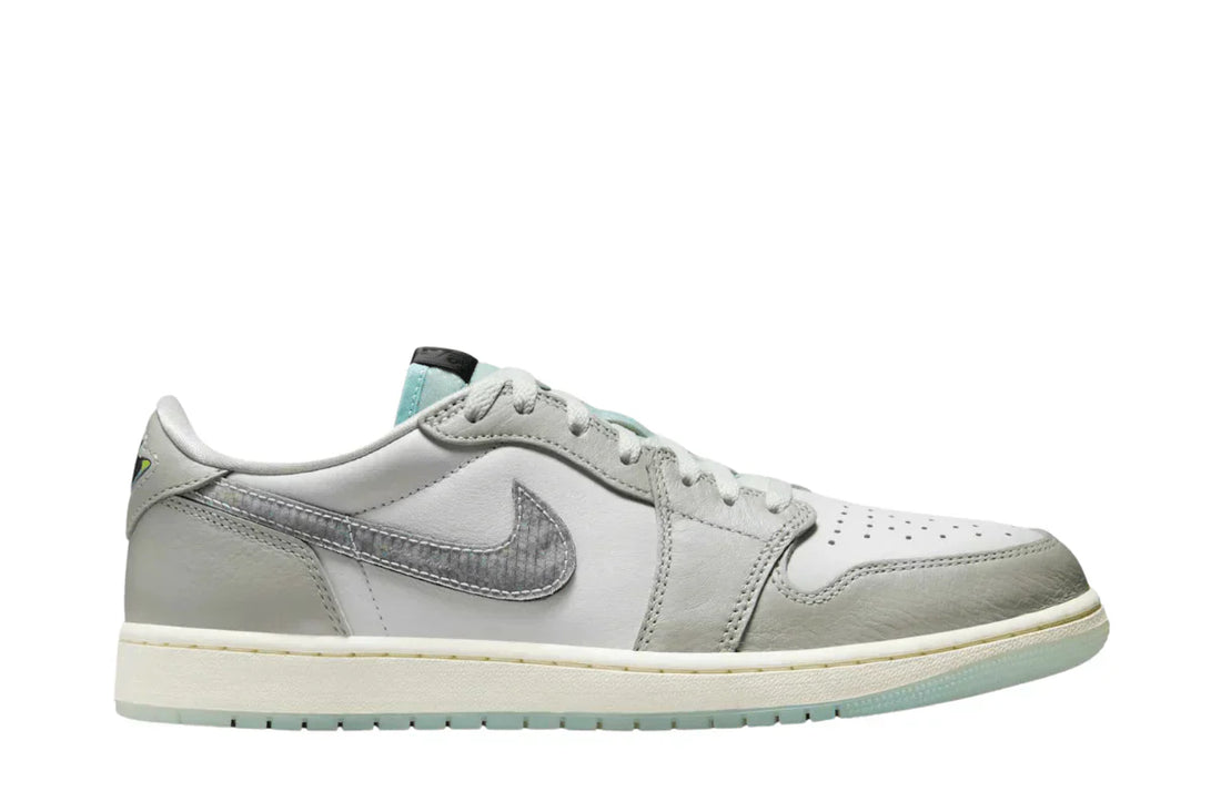 Air Jordan 1 Low &quot;Lunar New Year&quot; Photon Dust Cinza