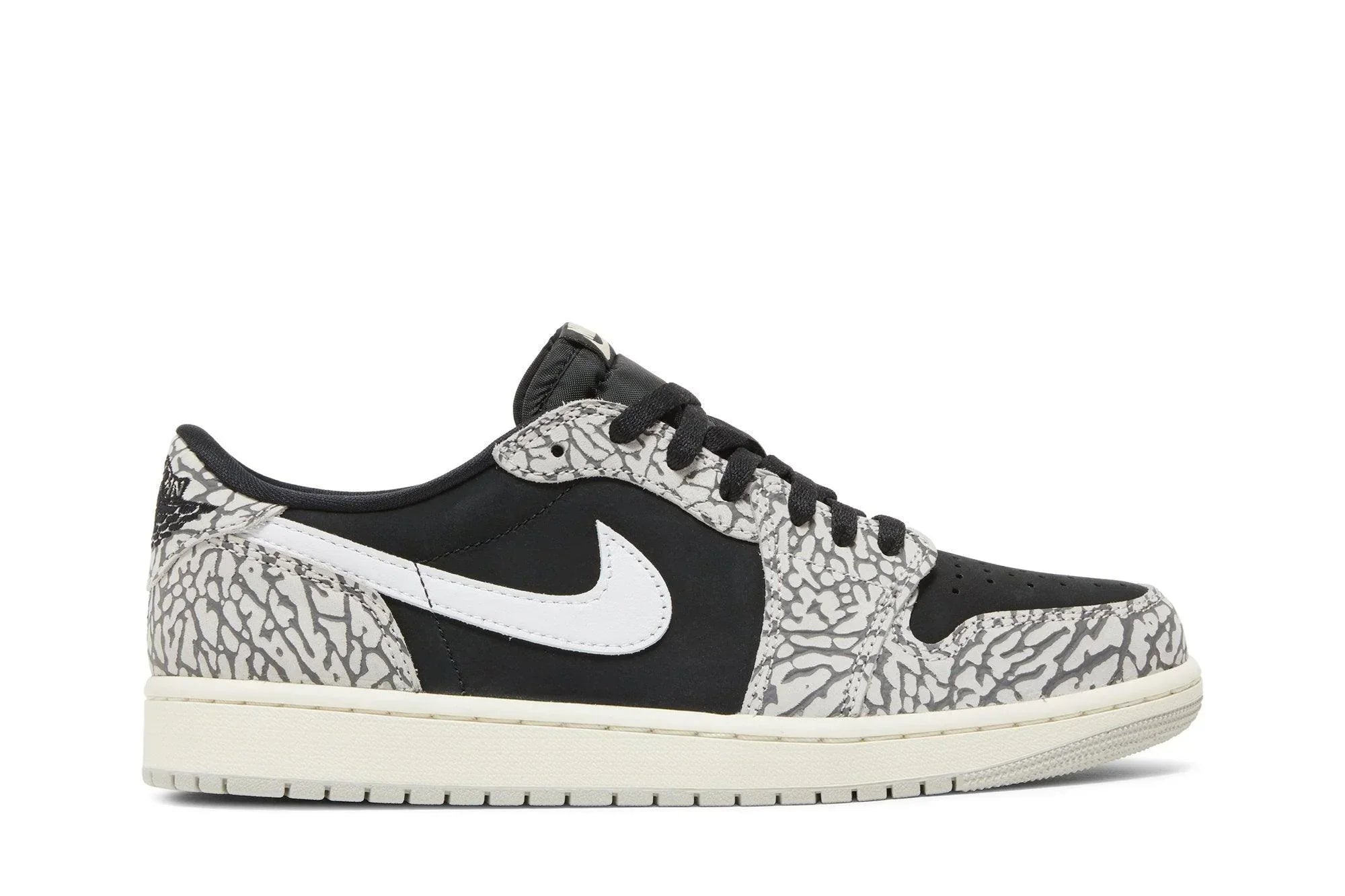 Air Jordan 1 Retro Low OG &