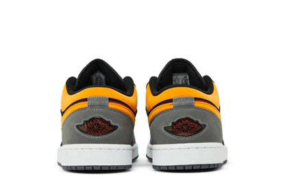 Tênis Nike Air Jordan 1 Low SE Vivid Orange Cinza