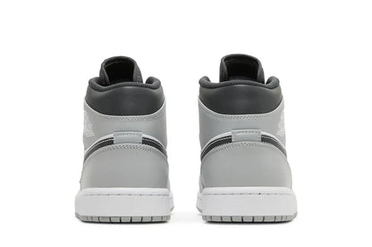 Tênis Nike Air Jordan 1 Mid Light Smoke Grey Cinza