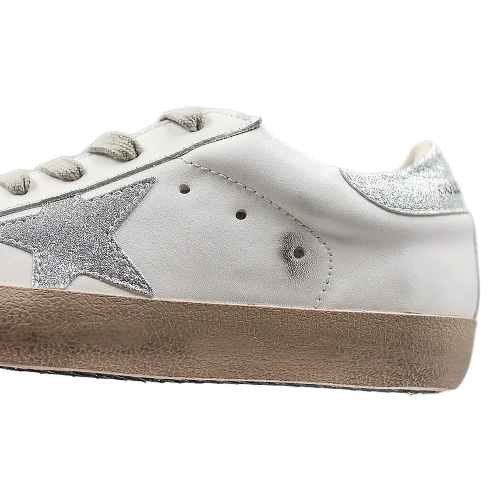 Tênis Golden Goose Super-Star Branco com Estrela Metalizada Prateada