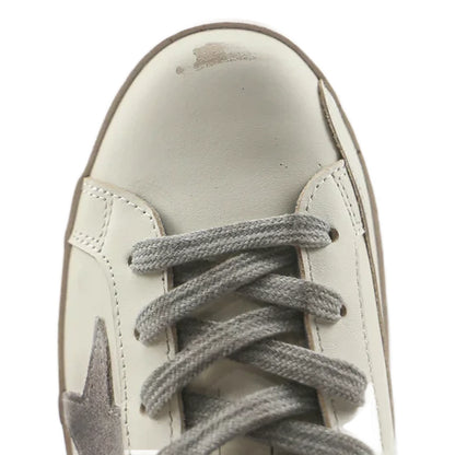 Tênis Golden Goose Super-Star Estrela de Camurça e Talão Azul