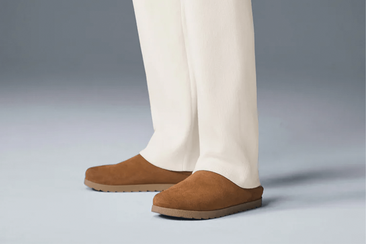 Slipper Alo Yoga Recovery Saddle/Ivory Bege