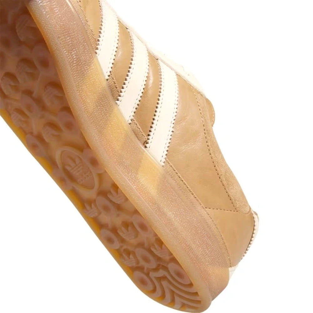 Tênis Adidas Bad Bunny Gazelle Indoor x Messi Cardboard Marrom - foto 6