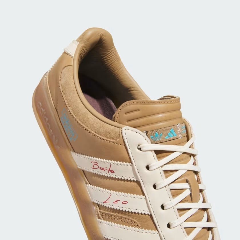 Tênis Adidas Bad Bunny Gazelle Indoor x Messi Cardboard Marrom
