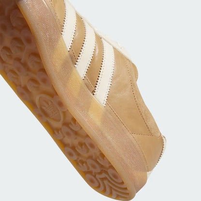 Tênis Adidas Bad Bunny Gazelle Indoor x Messi Cardboard Marrom