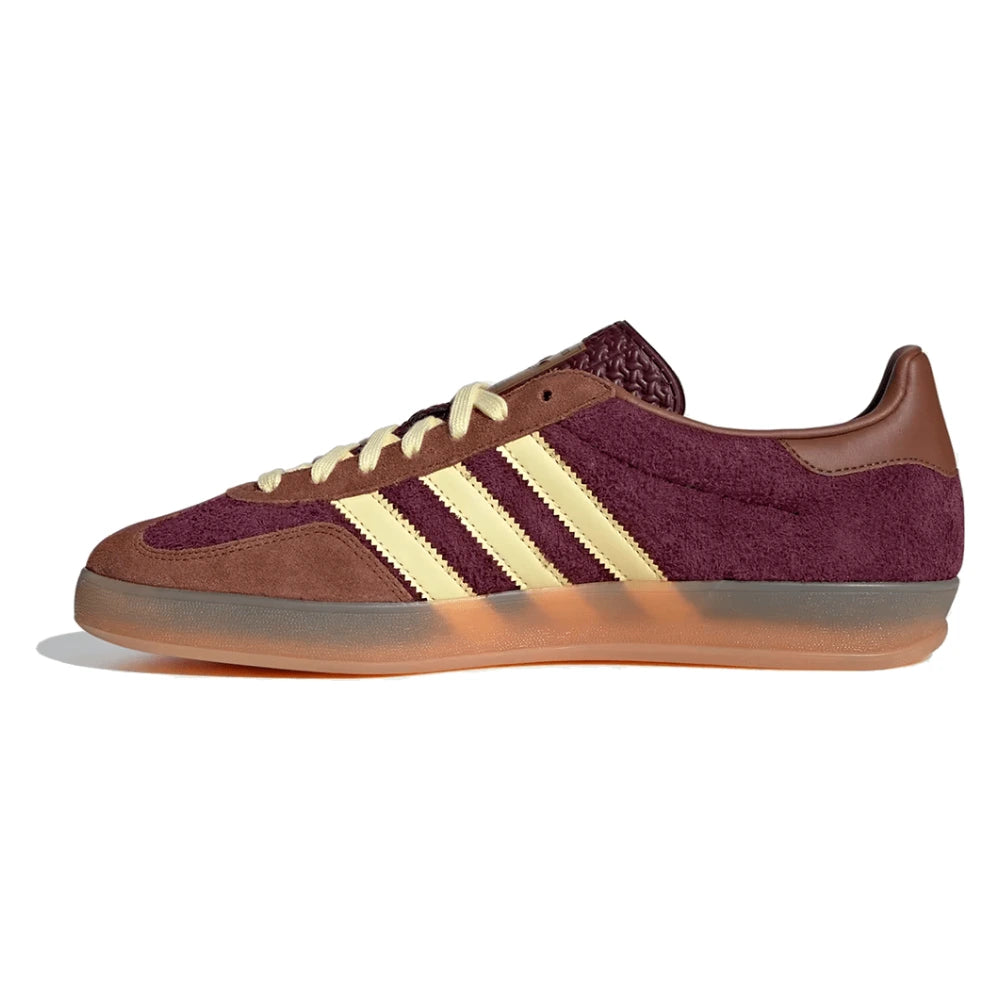 Tênis Adidas Gazelle Indoor Maroon Almost Yellow Marrom - foto 2
