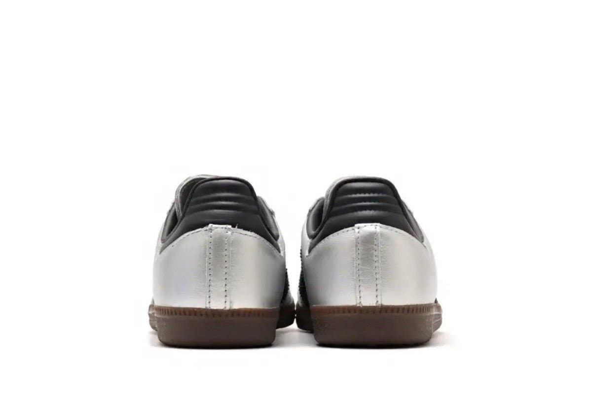 Tênis Adidas Samba OG Metallic Silver Prata