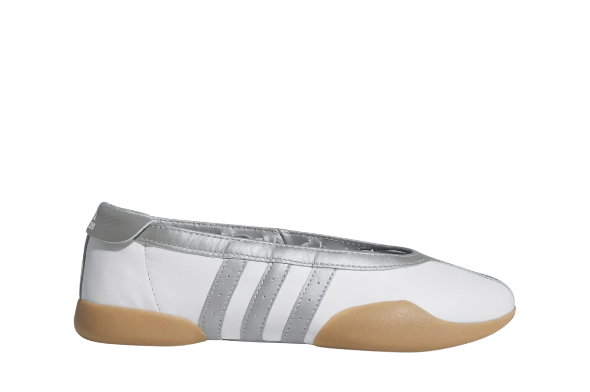 Tênis Adidas Taekwondo Mei Ballet Branco e Prata