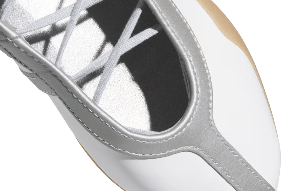 Tênis Adidas Taekwondo Mei Ballet Branco e Prata