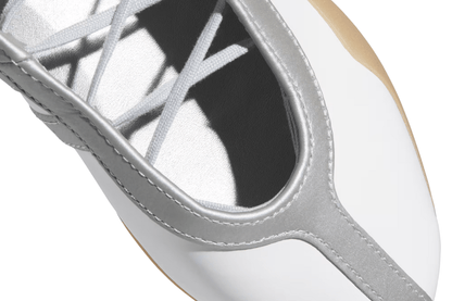 Tênis Adidas Taekwondo Mei Ballet Branco e Prata