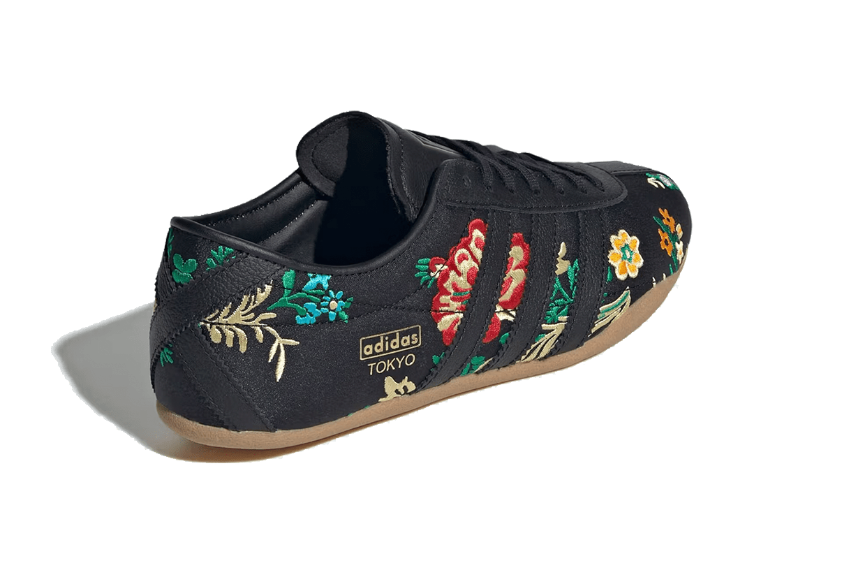 Tênis Adidas Tokyo Black Floral Embroidery Preto