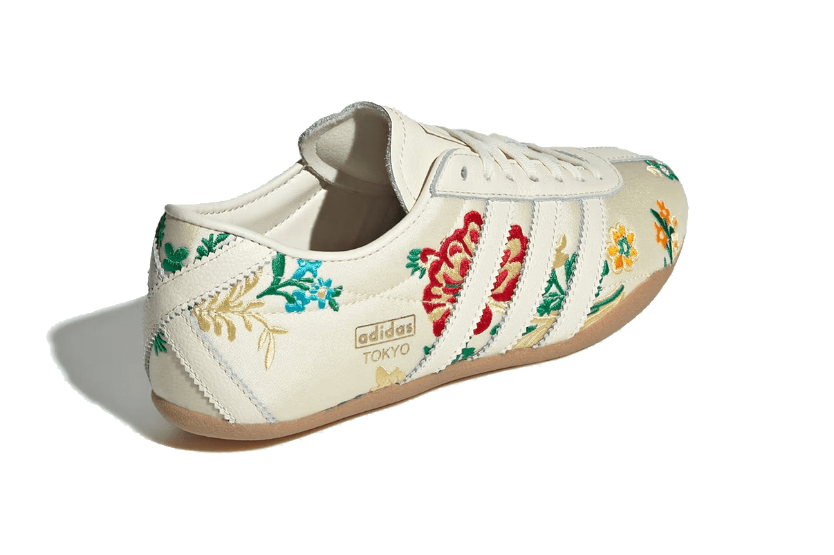 Tênis Adidas Tokyo Crew White Floral Embroidery Branco