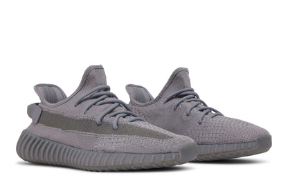 Tênis adidas Yeezy Boost 350 V2 Steel Grey Cinza