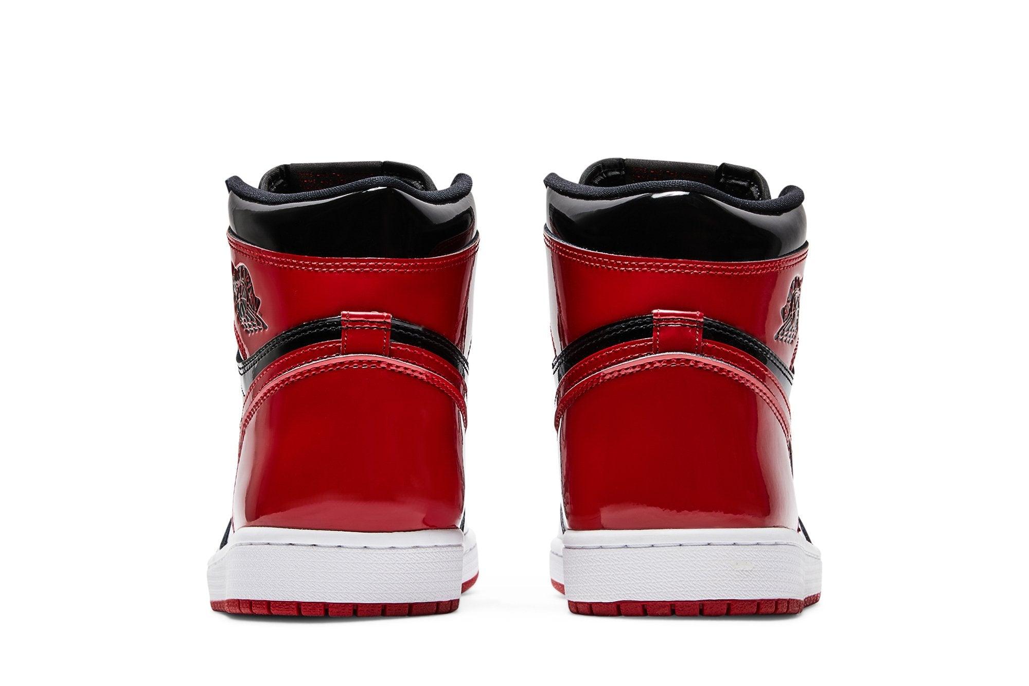 Tênis Nike Air Jordan 1 High Patent Bred Vermelho