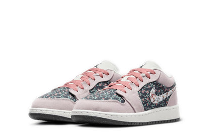 Tênis Nike Air Jordan 1 Low Floral Canvas Rosa