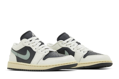 Tênis Nike Air Jordan 1 Low Jade Smoke Multicolor