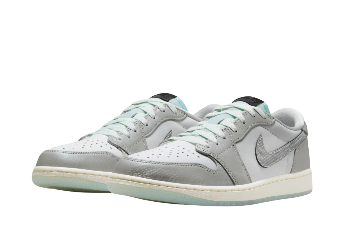 Tênis Nike Air Jordan 1 Low Lunar New Year Photon Dust Cinza