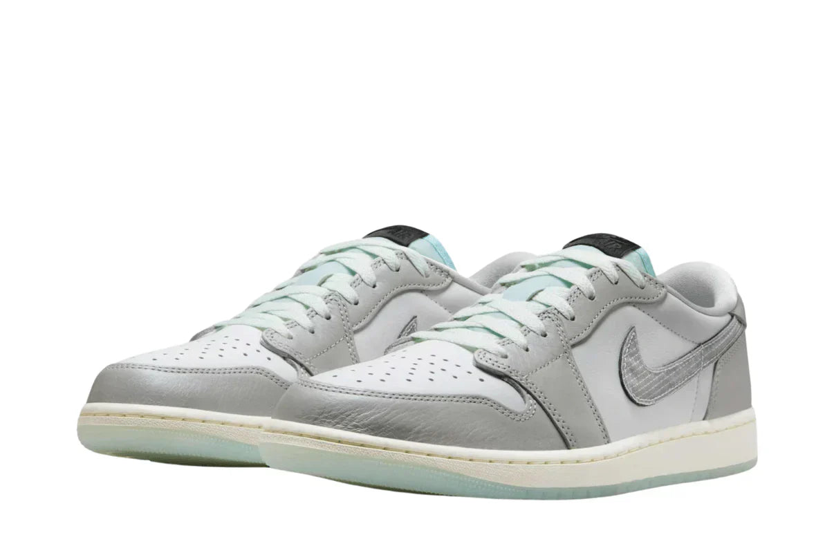 Air Jordan 1 Low &quot;Lunar New Year&quot; Photon Dust Cinza