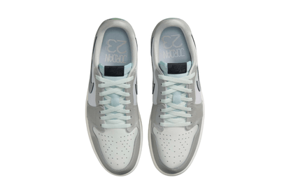 Tênis Nike Air Jordan 1 Low Lunar New Year Photon Dust Cinza