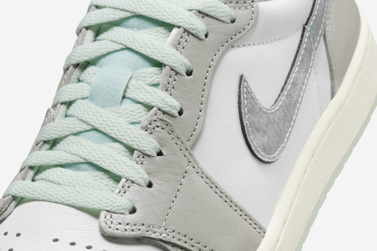 Tênis Nike Air Jordan 1 Low Lunar New Year Photon Dust Cinza