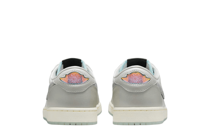 Tênis Nike Air Jordan 1 Low Lunar New Year Photon Dust Cinza