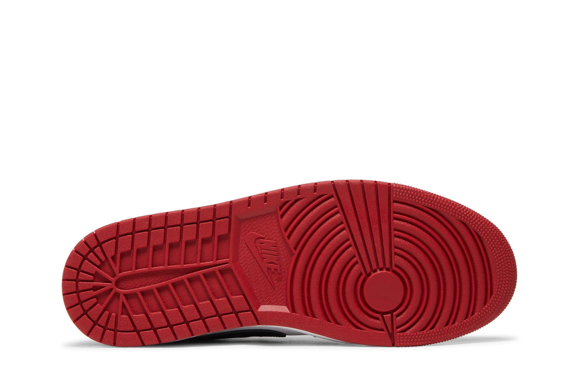 Tênis Nike Air Jordan 1 Low OG Black Toe (2023) Vermelho