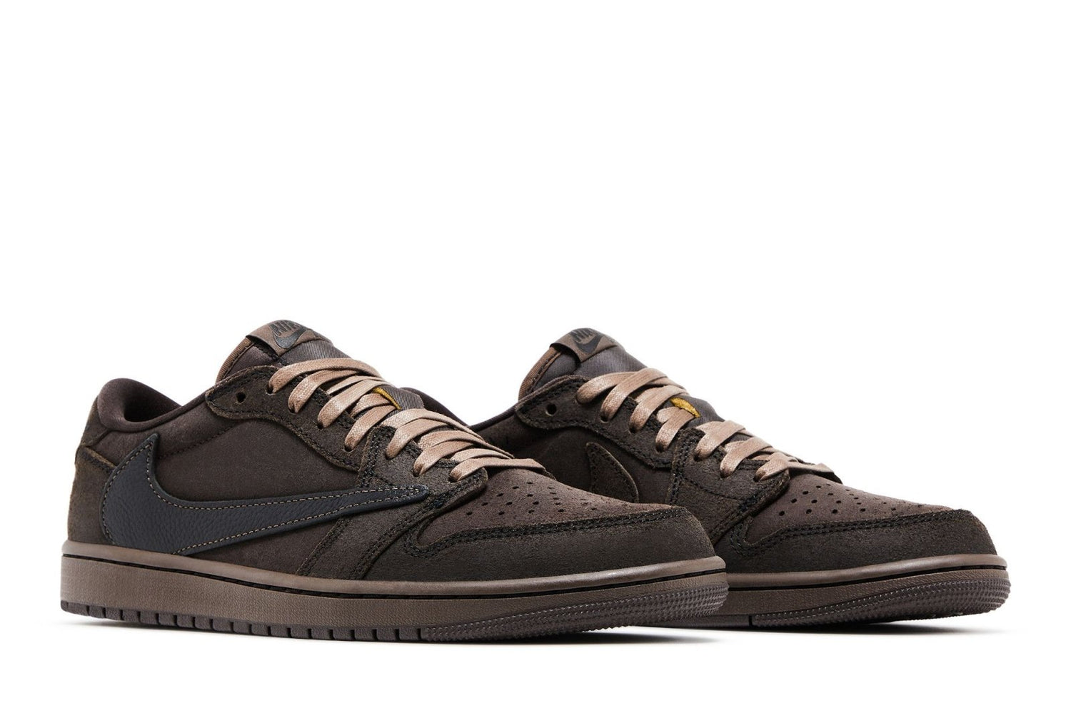Tênis Nike Air Jordan 1 Low Og Sp x Travis Scott Velvet Brown Marrom