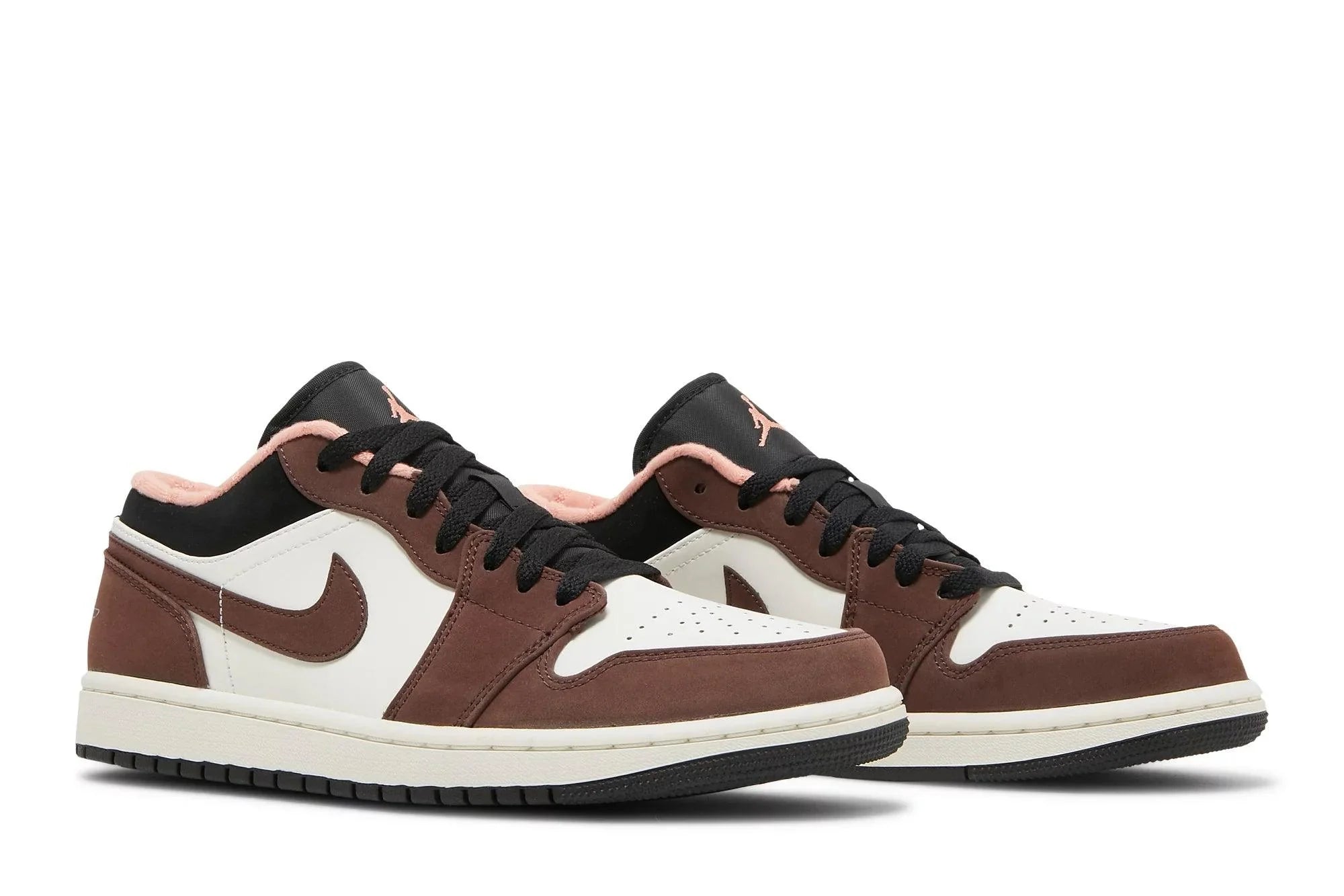 Tênis Nike Air Jordan 1 Low SE Mocha Marrom