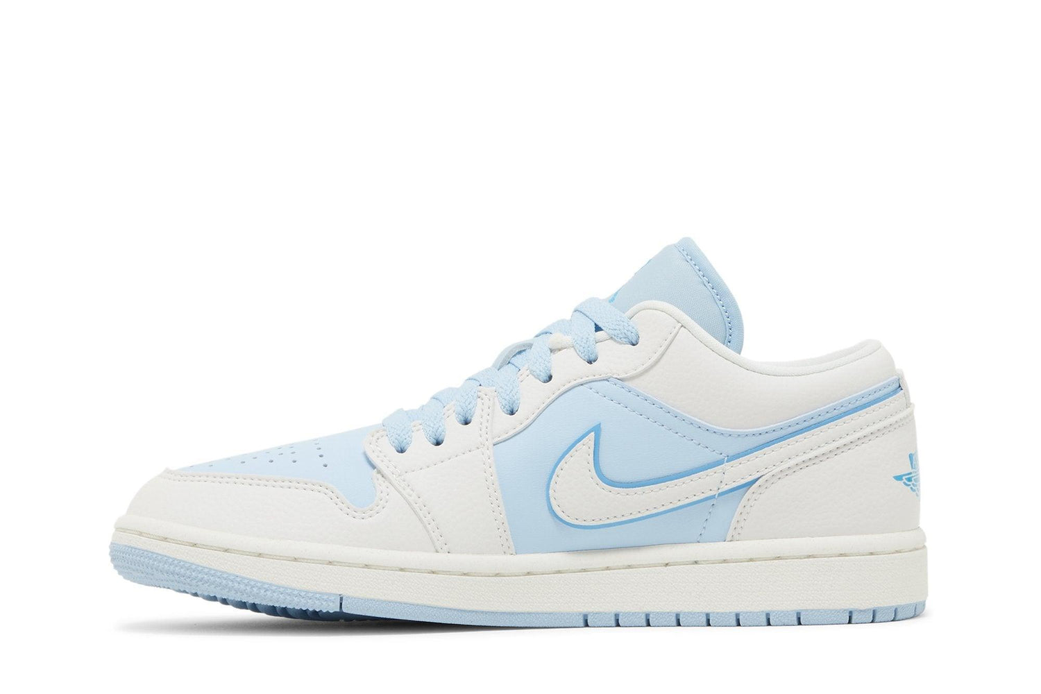 Tênis Nike Air Jordan 1 Low SE Reverse Ice Blue Azul
