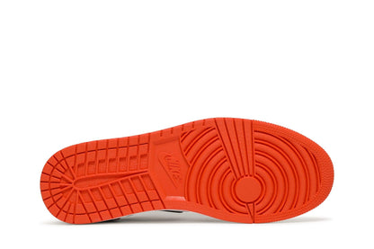 Tênis Nike Air Jordan 1 Low Starfish Laranja