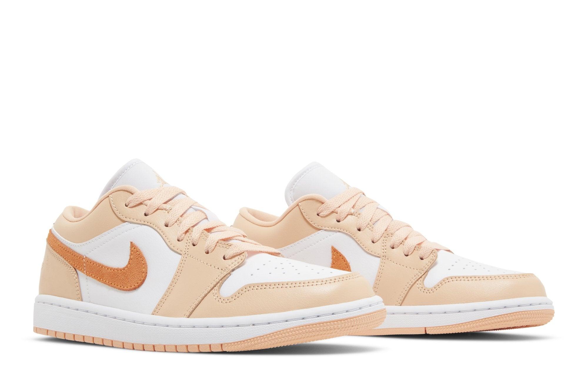 Tênis Nike Air Jordan 1 Low Sunset Haze Laranja