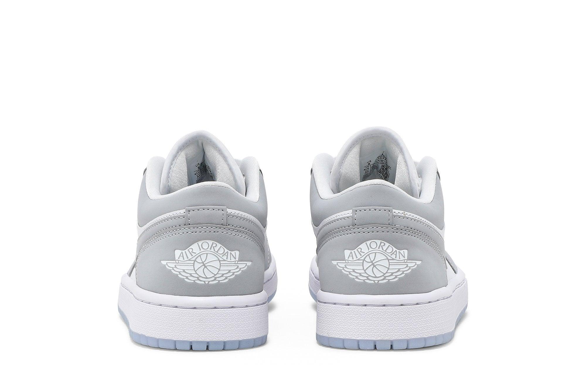 Tênis Nike Air Jordan 1 Low Wolf Grey Cinza