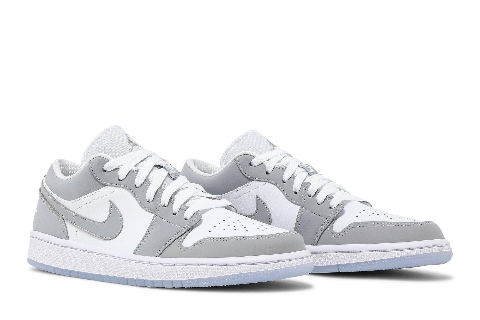 Tênis Nike Air Jordan 1 Low Wolf Grey Cinza