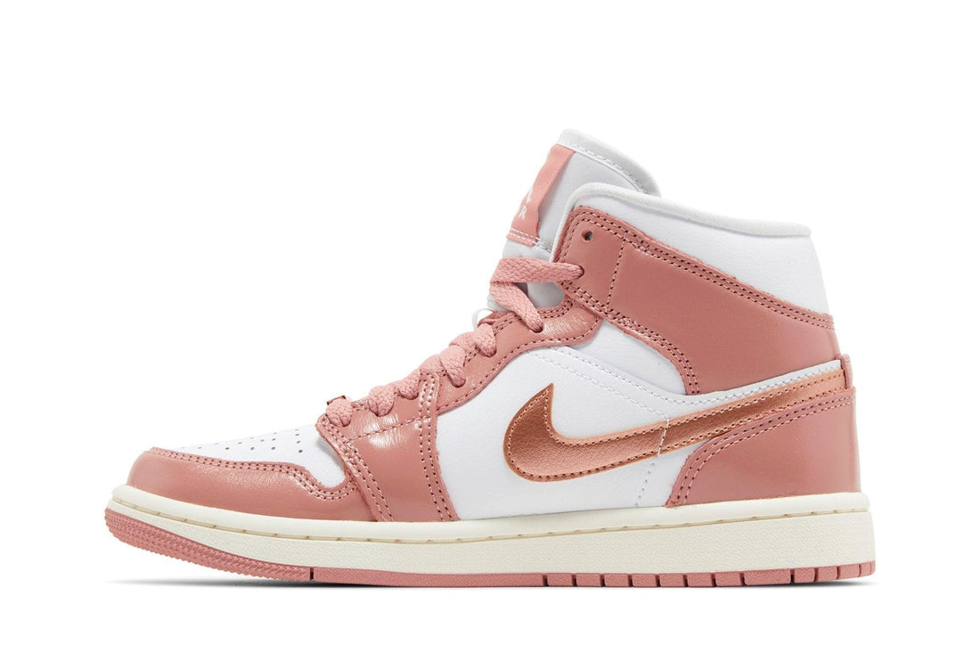 Tênis Nike Air Jordan 1 Mid SE Red Stardust White Rosa