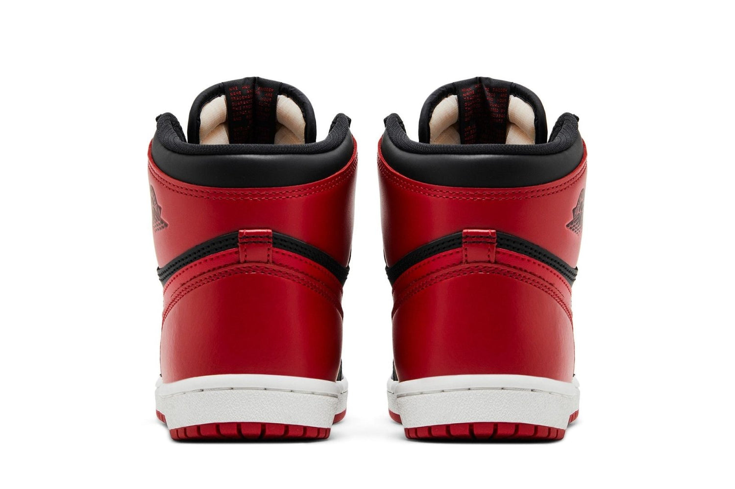 Tênis Nike Air Jordan 1 Retro High &