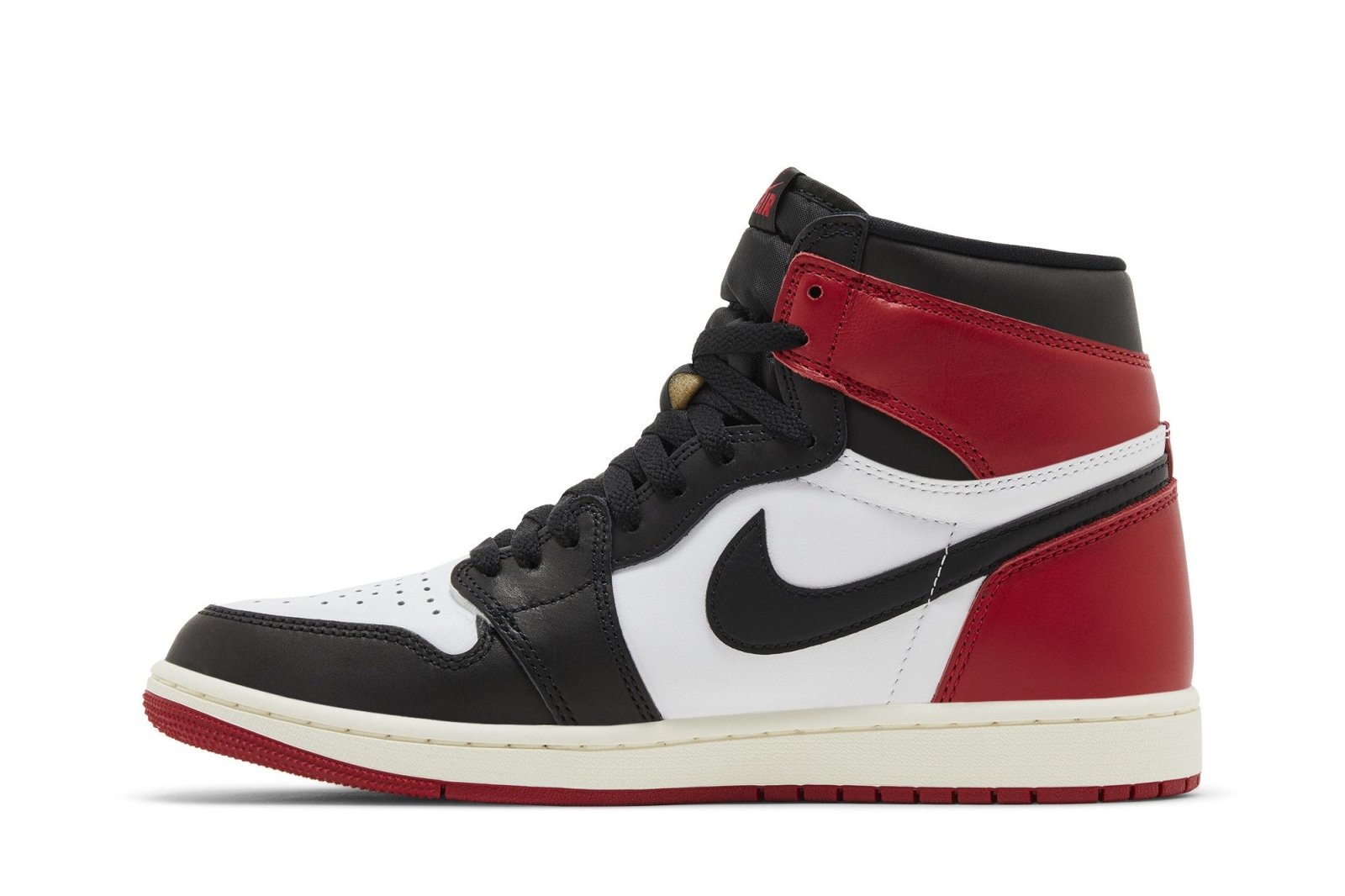 Tênis Nike Air Jordan 1 Retro High OG Black Toe Reimagined Vermelho