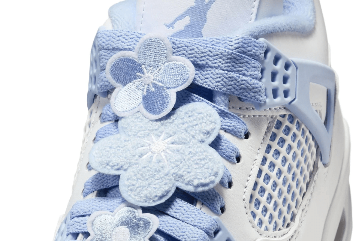 Tênis Nike Air Jordan 4 Retro Forget Me Not Azul