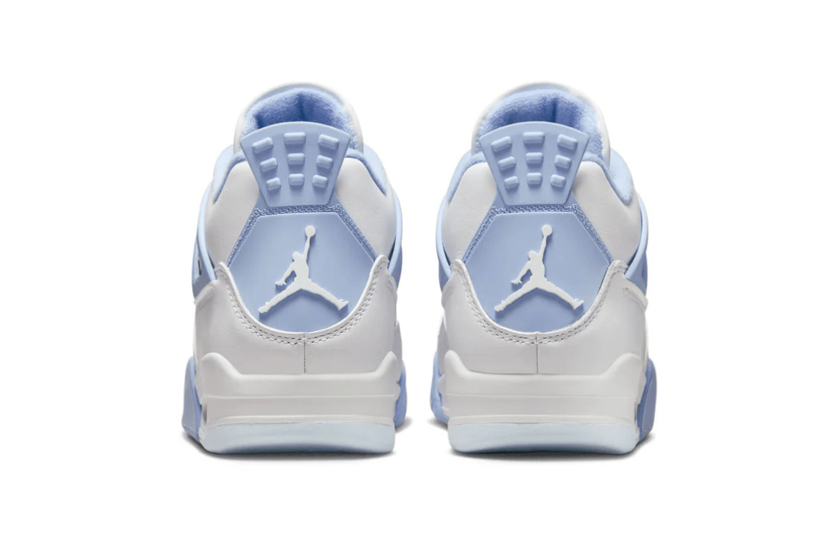 Tênis Nike Air Jordan 4 Retro Forget Me Not Azul