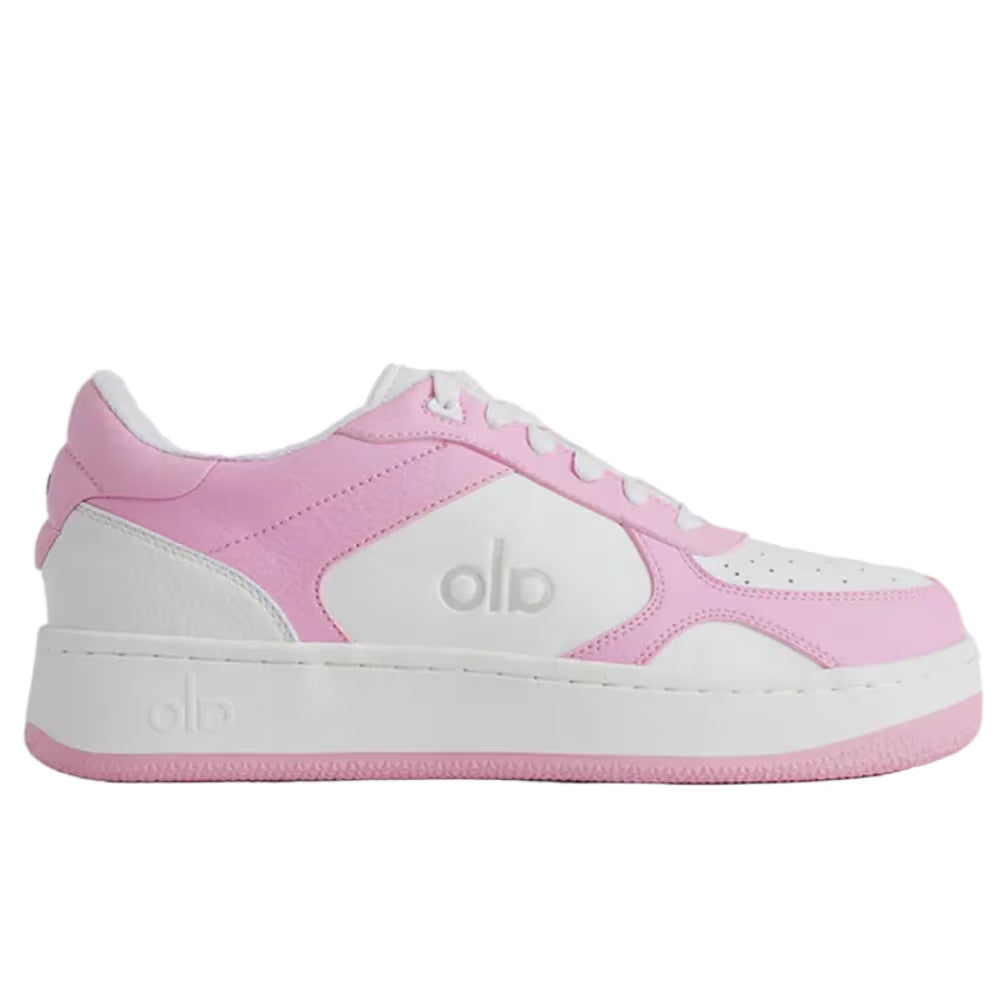 Tênis Alo Yoga Recovery Mode rosa branco em vista lateral com design minimalista e visual premium