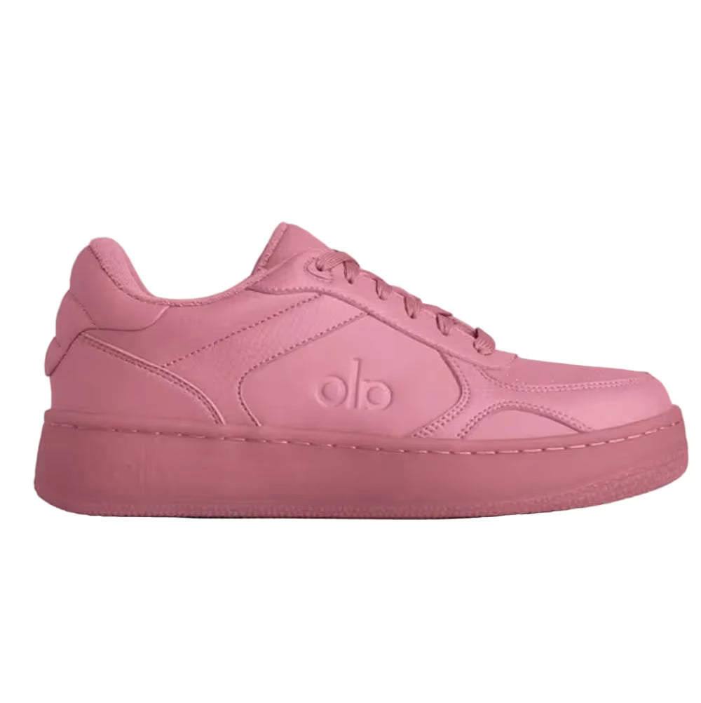 Tênis casual rosa Alo Yoga Recovery Mode com design moderno e sola robusta.