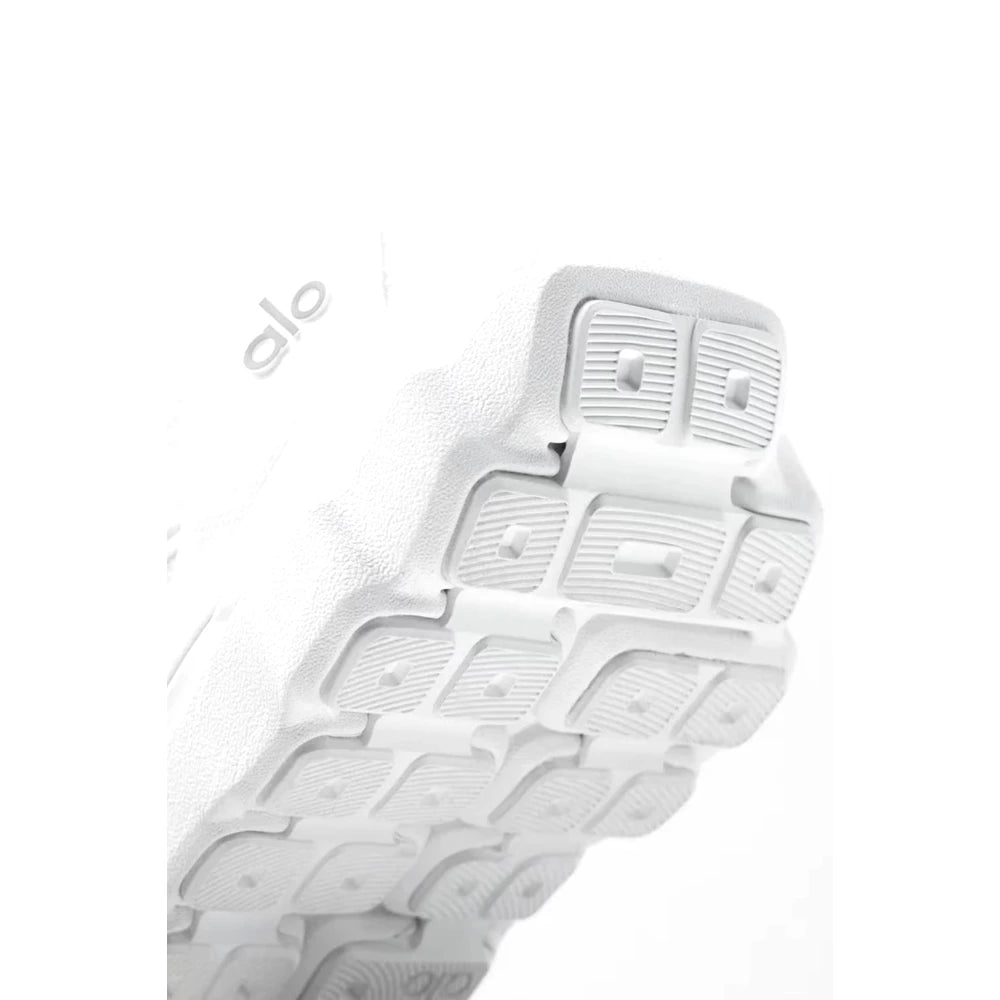 Tênis Alo Yoga Runner Branco - foto 5