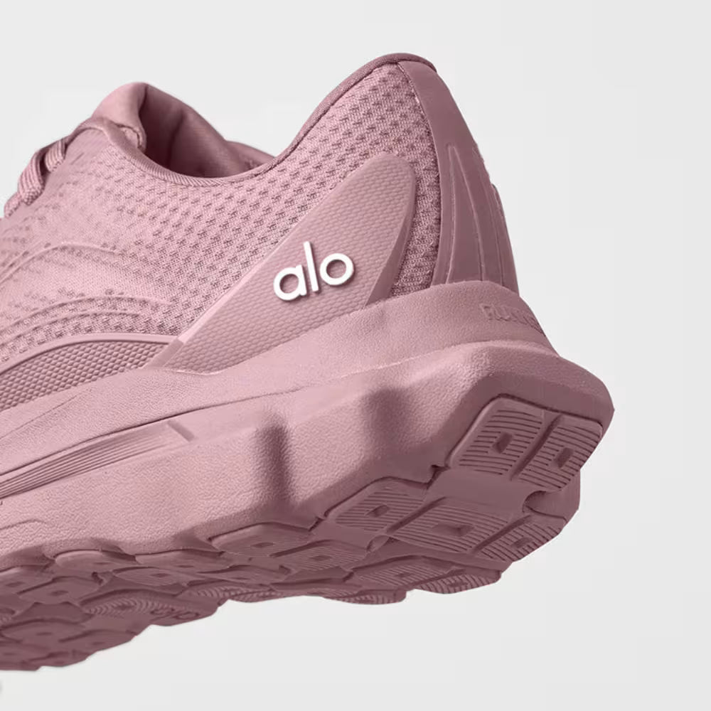 Tênis de corrida feminino rosa antigo, sola robusta, detalhe lateral &