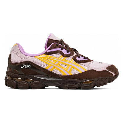 Tênis Asics Gel-NYC x Pleasures Barely Rose Rosa