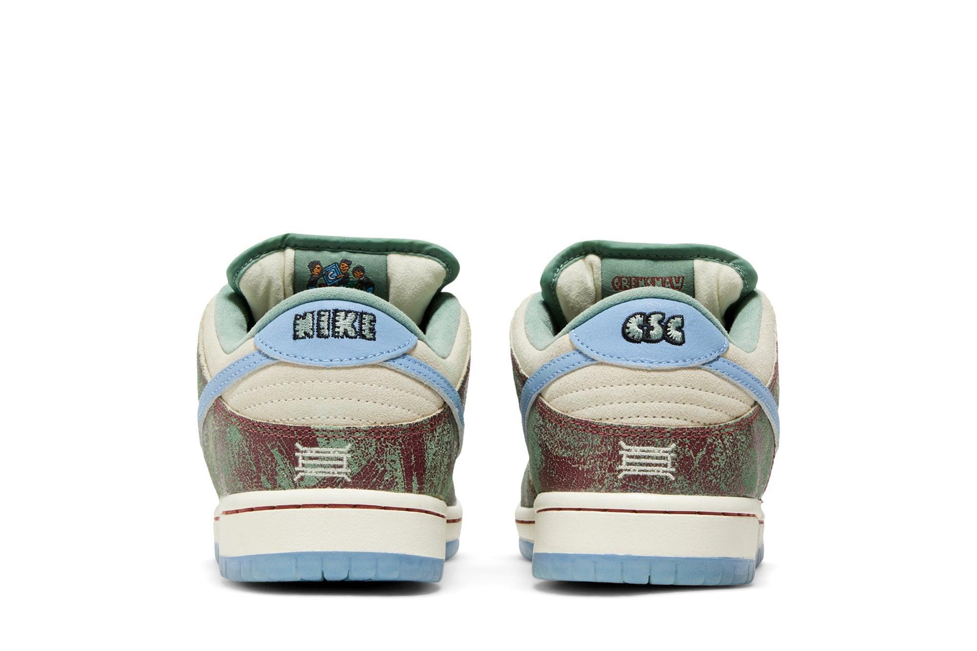 Tênis Crenshaw Skate Club x Nike SB Dunk Low Multicolor