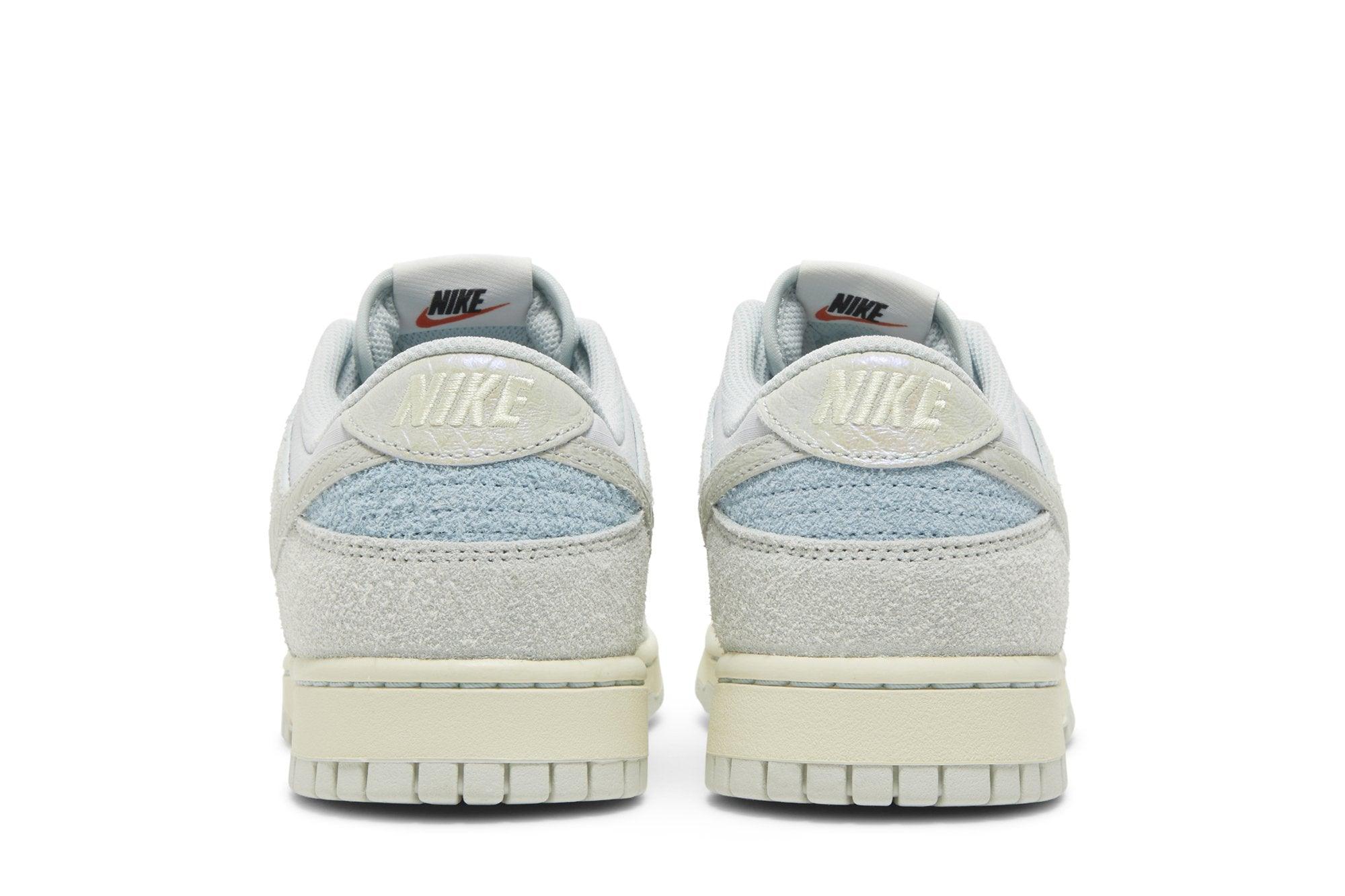 Tênis Nike Dunk Low Light Ocean Bliss Azul
